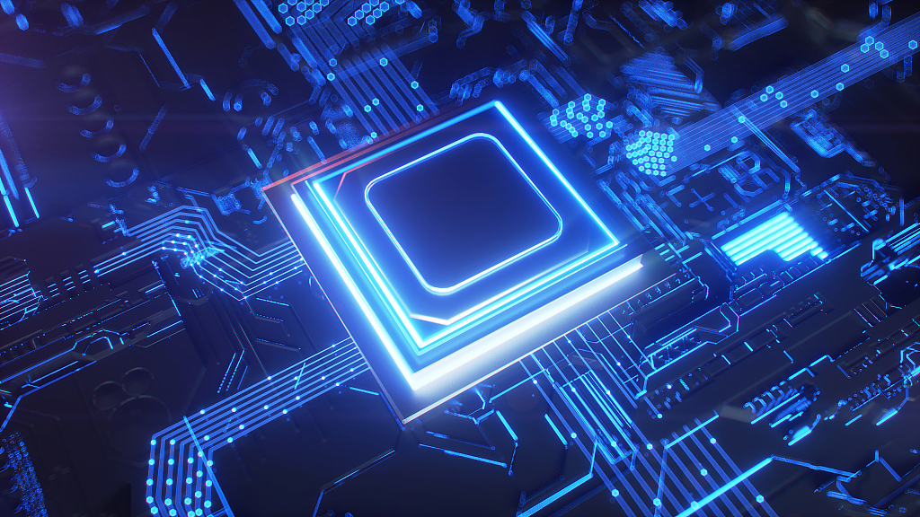 水平平臺(tái)的功能，需要通過(guò)垂直平臺(tái)完善